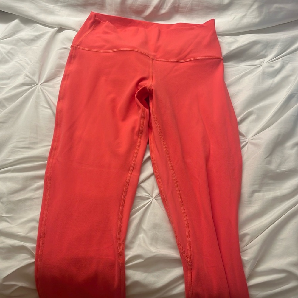 NWOT Lululemon Align High Rise Leggings 28”